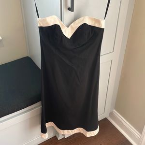 (3/$15) sale White House black market strapless sweetheart dress